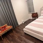 Beautiful 2-Bedroom Downstairs Unit By Lax, Sofi, Bmo, Usc
